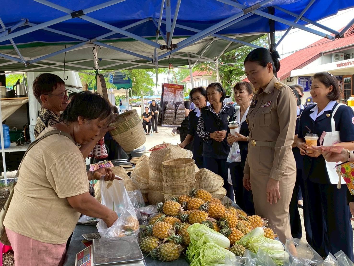 จังหวัดพะเยา เดินหน้าขับเคลื่อนนโยบายรัฐบาลและกระทรวงมหาดไทย บูรณาการทุกภาคส่วนลงพื้นที่เชิงรุก เพื่อยกระดับคุณภาพชีวิตของประชาชนอย่างยั่งยืน