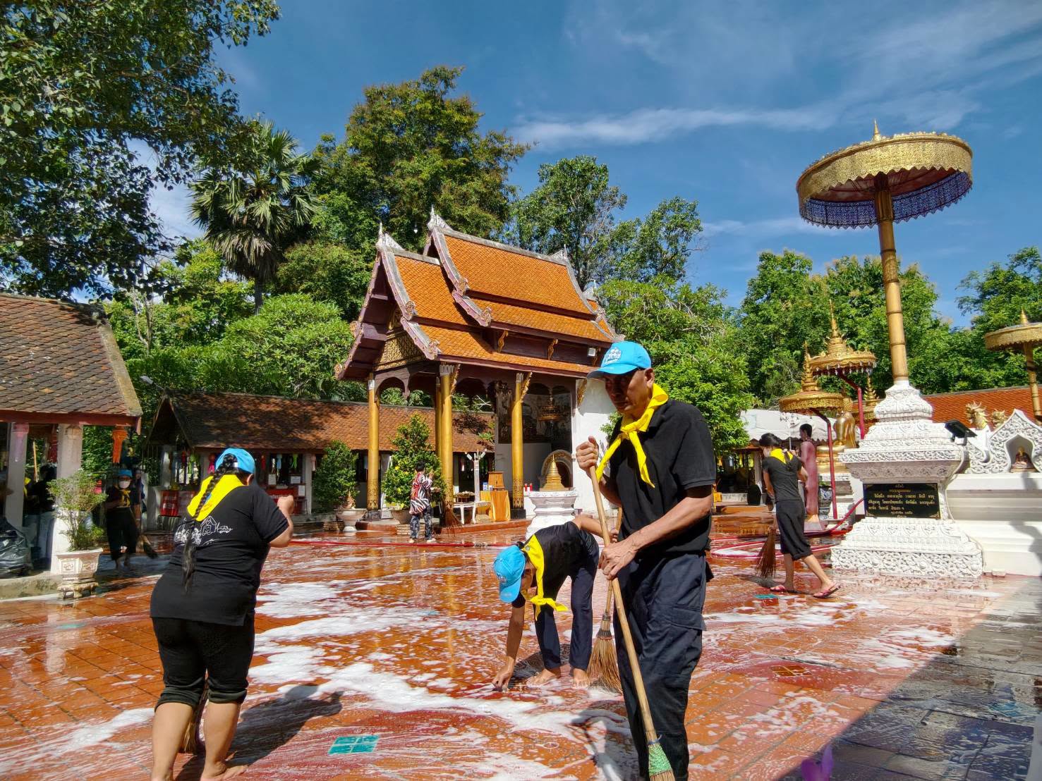 ศูนย์ปฏิบัติการจิตอาสา กองกิจการนิสิต มหาวิทยาลัยพะเยา จัดกิจกรรมจิตอาสาพัฒนาบำเพ็ญประโยชน์โบราณสถานพระธาตุจอมทอง เฉลิมพระเกียรติพระบาทสมเด็จพระเจ้าอยู่หัว เนื่องในโอกาสวันเฉลิมพระชนมพรรษา 28 กรกฎาคม 2569 